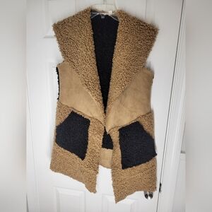 KAKTUS BROWN& BLACK FAUX FUR & SUEDE SLEEVELESS VEST SIZE SMALL